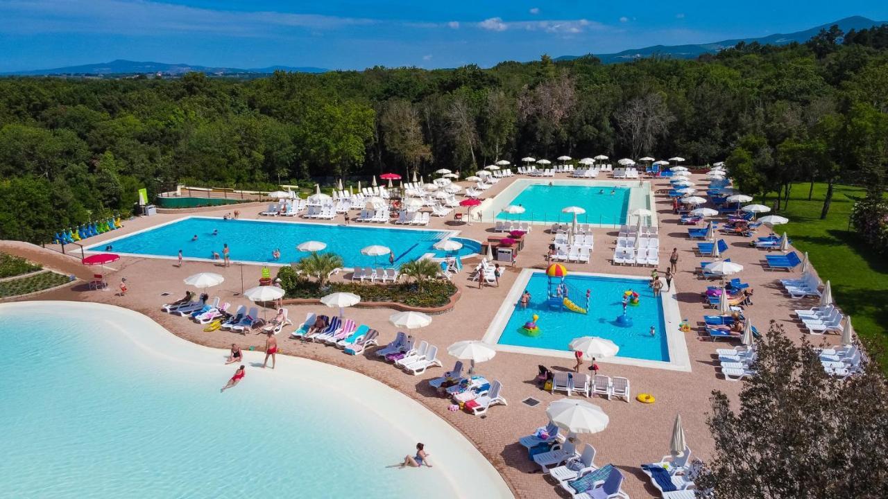 Hu Montescudaio Village 3*