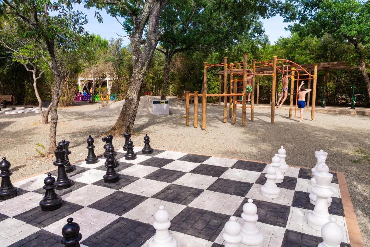 Hu Montescudaio Village Holiday park