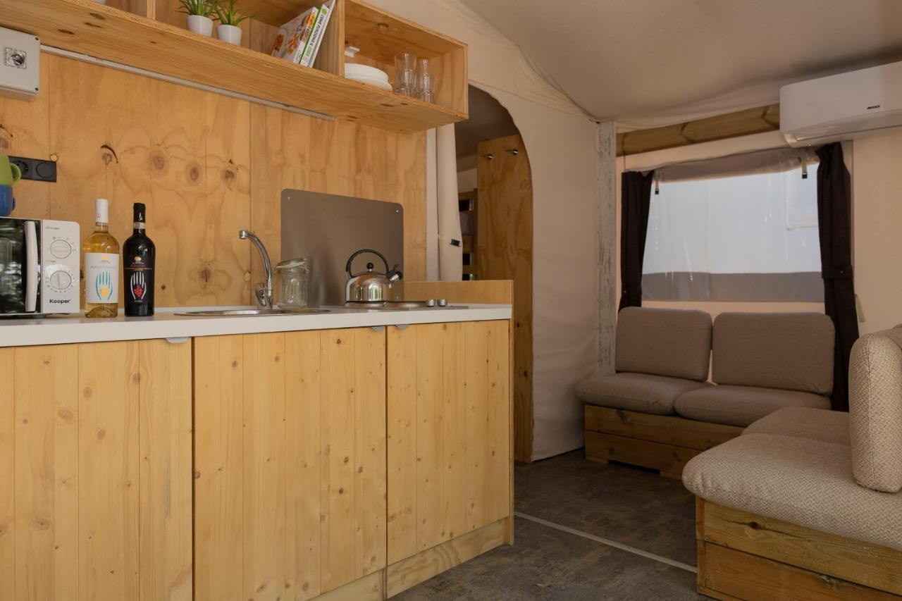 Hu Montescudaio Village 3*
