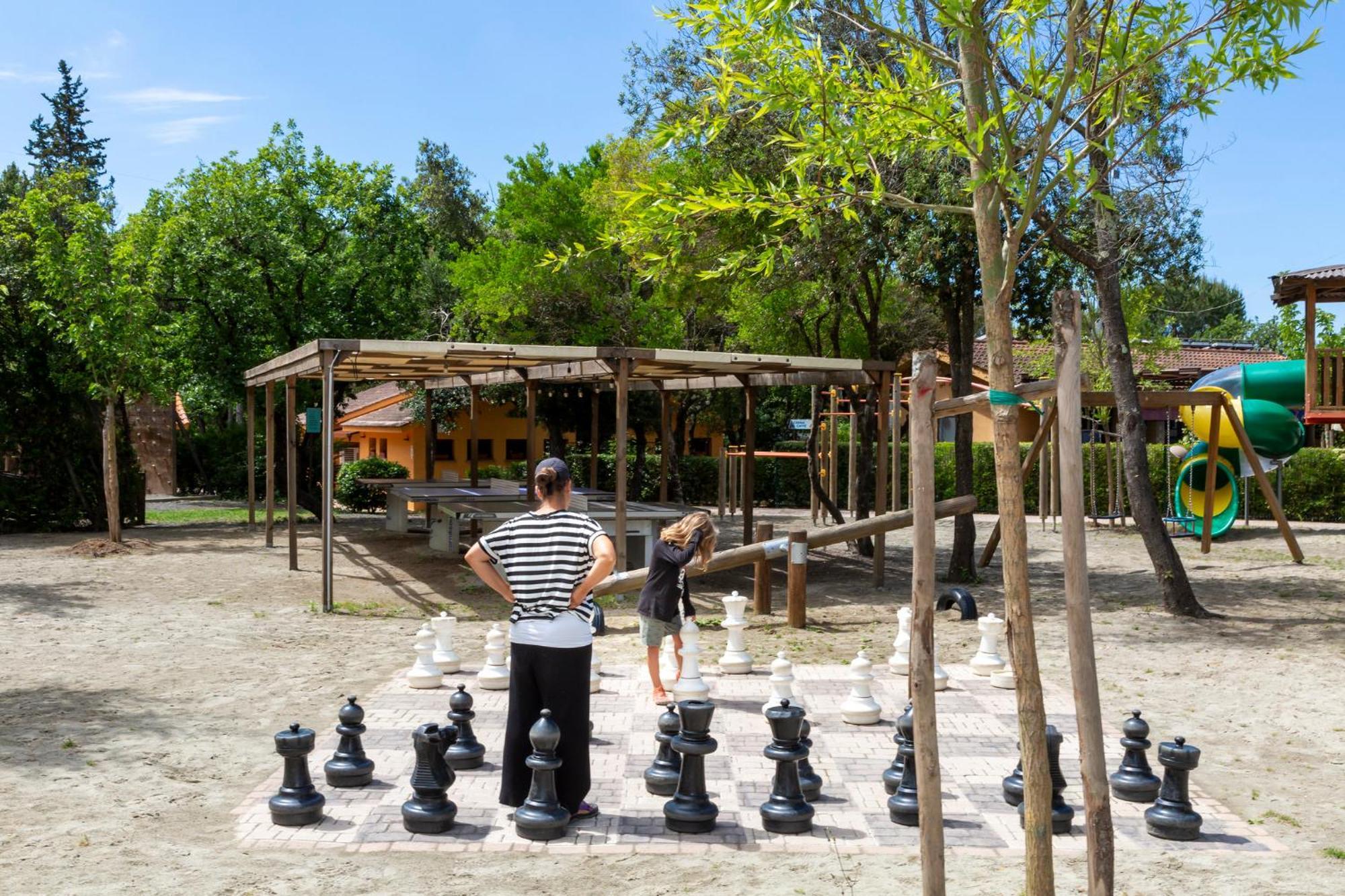 Hu Village Aldeamento Turístico Montescudaio